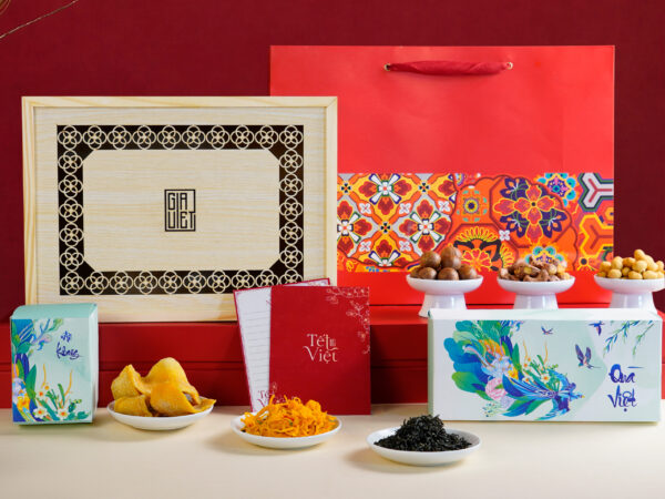 HỘP QUÀ TẾT XUÂN VIỆT